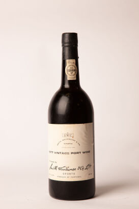 (1) 1977 Smith Woodhouse Vintage Port, Oporto