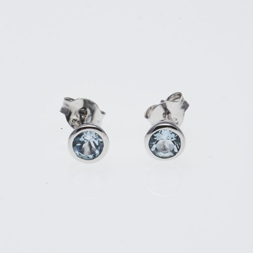 9ct White Gold Blue Topaz Stud Earrings