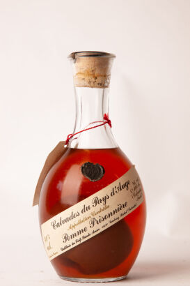 (1) Calvados Pomme Prisonniere c1980s 700ml