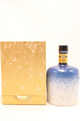(1) Suntory Whisky 100th Anniversary Decanter 1999, 40% ABV