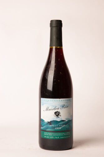 (1) 1998 Muirlea Rise Pinot Noir, Martinborough