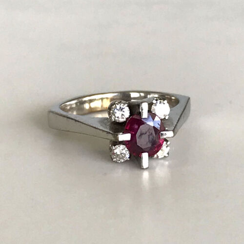 14ct Ruby and Diamond Ring