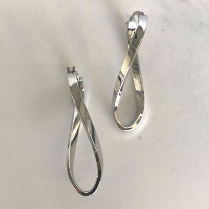 9ct White Gold Twist Hoop Earrings