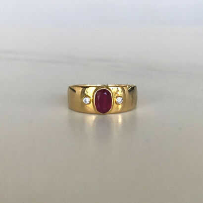 18ct Ruby and Diamond Ring