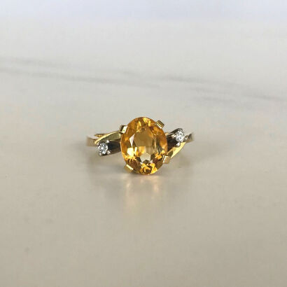 18ct Citrine and Diamond Ring