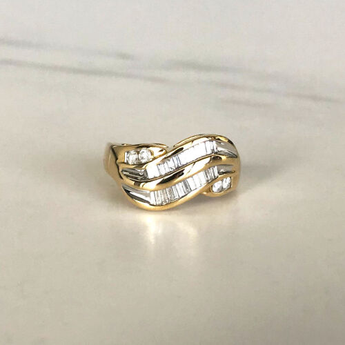 18ct Baguette Cut Diamond Ring