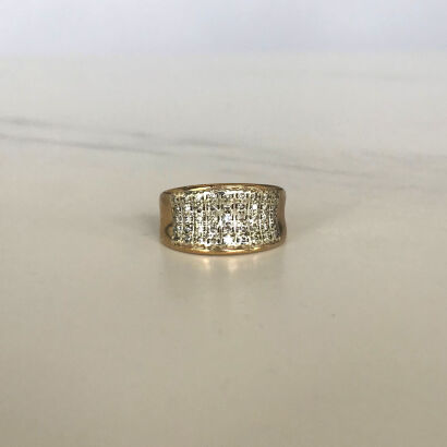 9ct Diamond Dress Ring