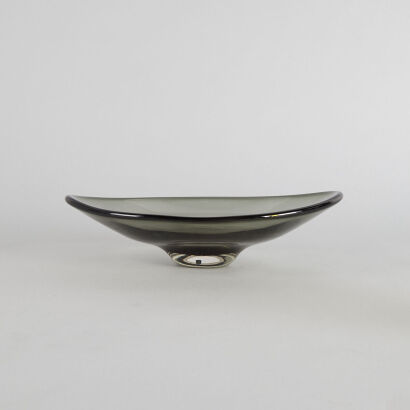 A Scandinavian Art Glass Bowl