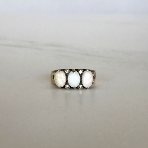 9ct Estate Opal and Diamond Ring