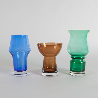 A Suite of Three Riihimaen Lasi Oy Glass Vases