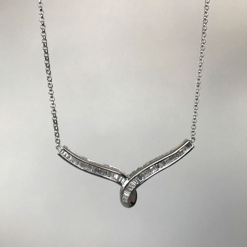 18ct Diamond Necklace