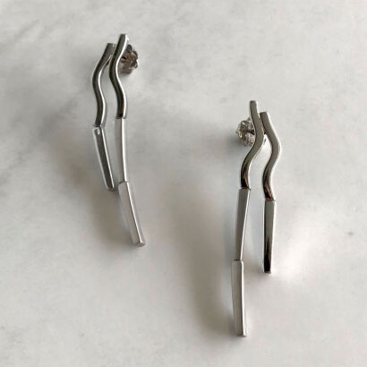 A Pair of 18ct White Gold Dress Earrings