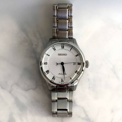 A Stainless Steel Seiko Wristwatch