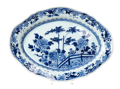 A Chinese Qing Dynasty Qianlong Period Blue and White 'Floral' Oval Barbed-rim Plate