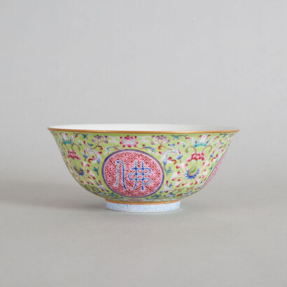 A Chinese Qing Dynasty Lime-ground Famille Rose Bowl (Da Qing Qianlong Nian Zhi Mark)