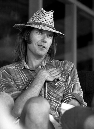 Neil Young - Orakei Marae, Auckland, February 1985