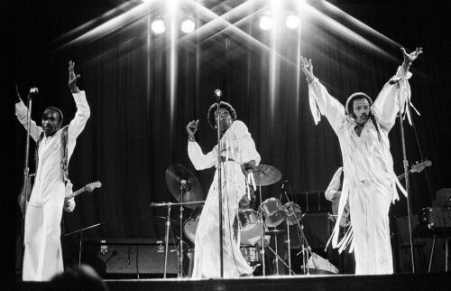 Hues Corporation - Auckland Town Hall. July 1977