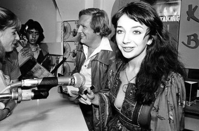 Kate Bush - The Record Warehouse, Auckland October 1978