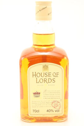 (1) House of Lords Blended Scotch Whisky, 40% ABV