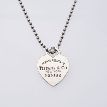 Tiffany & Co Return to Tiffany Pendant and Chain