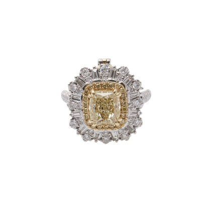 18ct Fancy Yellow Diamond Ring