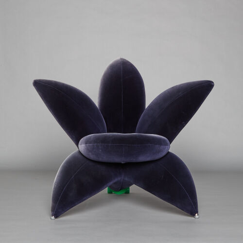 A Masonori Umeda &lsquo;Getsuen&rsquo; Lily Chair