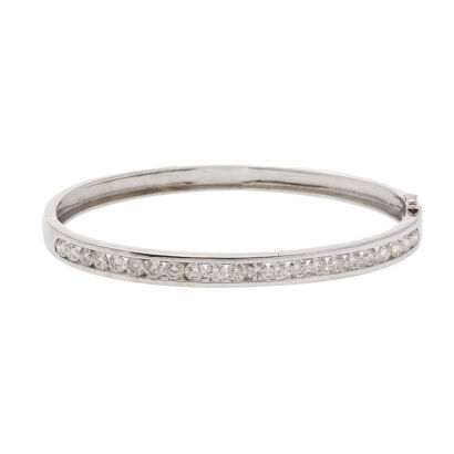 18ct White Gold Diamond Bangle