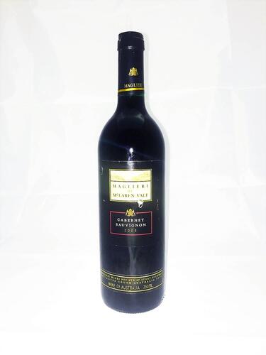 (1) 2005 Maglieri of McLaren Vale Cabernet Sauvignon