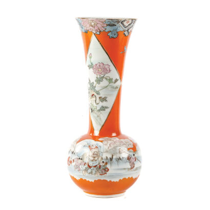 A Japanese Kutani Vase with Painted Figures and Flowers