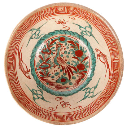 A 17th Century Large Chinese Zhangzhou Fujian Red and Green Porcelain Bowl