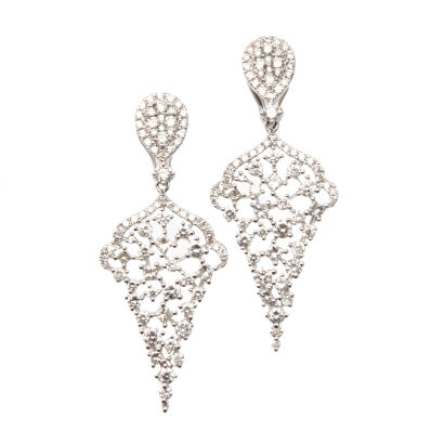 A Pair of 18ct White Gold Diamond Kite Earrings