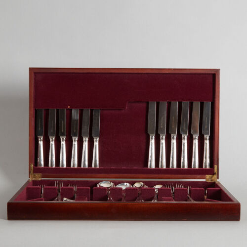 A Walker & Hall Sheffield Silver Cutlery Set