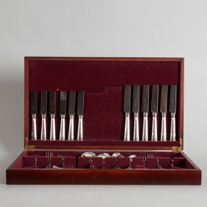 A Walker & Hall Sheffield Silver Cutlery Set