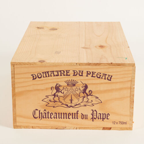 (12) 2001 Domaine du Pegau Chateauneuf-du-Pape Cuvee Reservee, Rhone [RP96] (OWC)