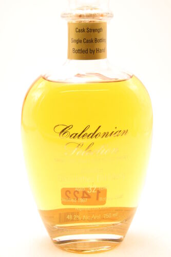 (1) Glenrothes 1967 Caledonian Selection 32 Year Old/ US Import, 48.2% ABV, 750ml