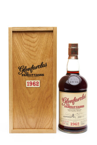 (1) Glenfarclas 1962 Family Cask