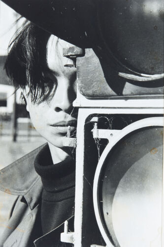 A collection of 5 unknown photographs