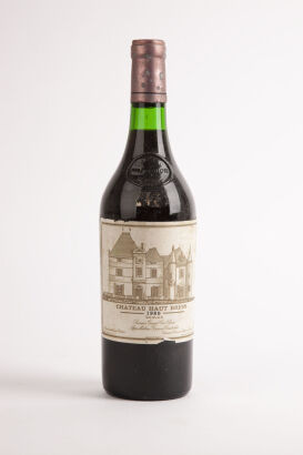 (1) 1980 Chateau Haut Brion, Pessac Leognan