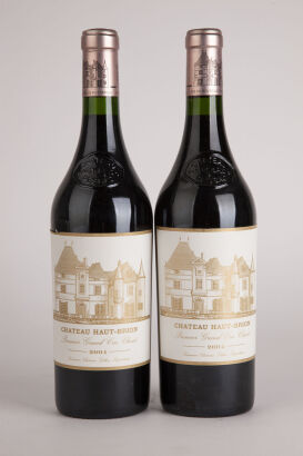 (2) 2004 Chateau Haut Brion, Pessac Leognan RP95 (STOL)