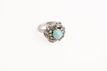 Silver and Cabochon Cut Turquoise Ring