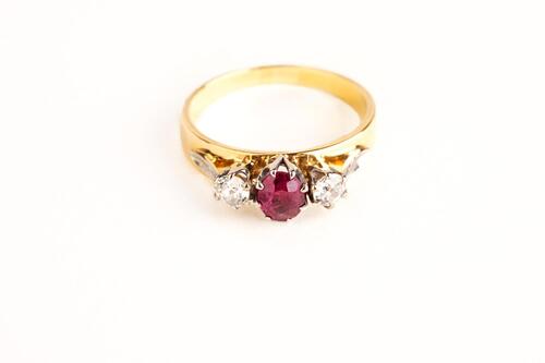 18ct Ruby and Diamond Ring