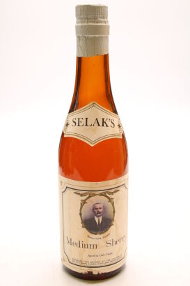 (1) Selaks Medium Sherry, circa 1980s, 375ml