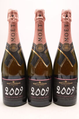 (3) 2009 Moet & Chandon Brut Rose Grand Vintage, Champagne