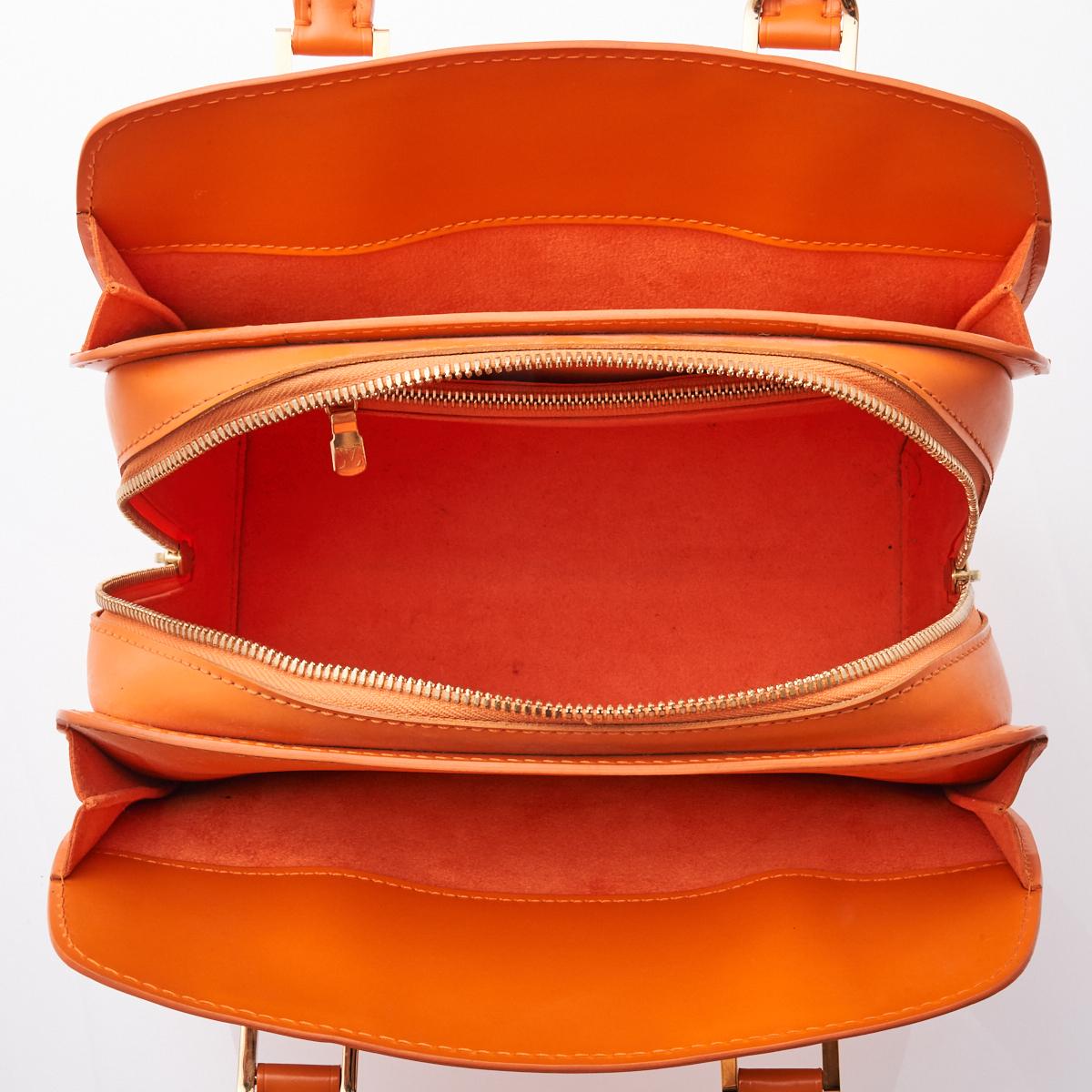 Sold at Auction: Louis Vuitton, Louis Vuitton Red Epi Leather Pont-Neuf  Handle Bag