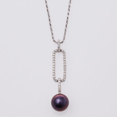 14ct Diamond and Pearl Pendant Necklace