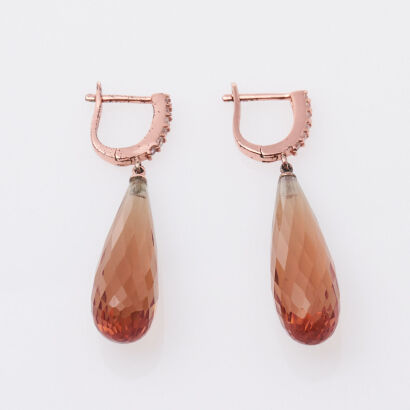 Rose Tone Earrings With Synthetic Quartz
