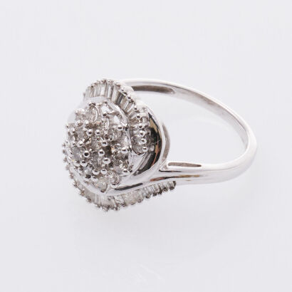 10ct White Gold Diamond Cluster Ring