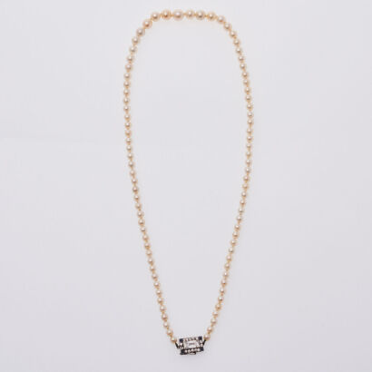 18ct White Gold Pearl Strand with Sapphire and Diamond Clasp