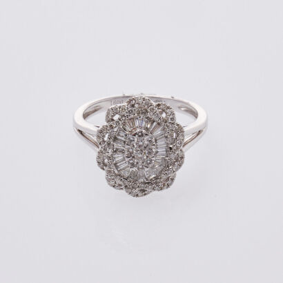 18ct White Gold Diamond Dress Ring