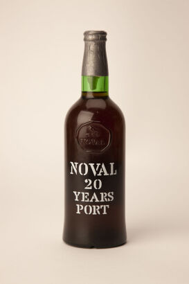 (1) Quinta do Noval Over 20 year old Tawny Port, Oporto